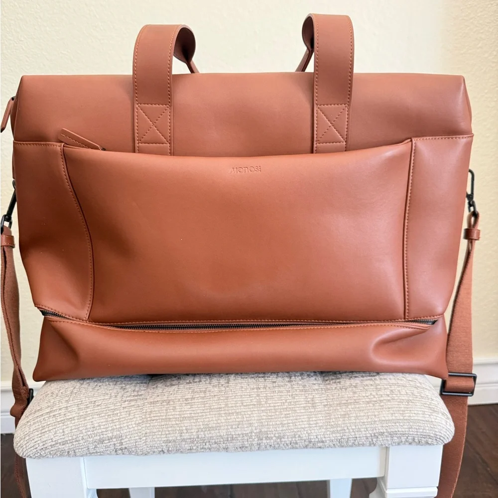 Leather Duffel Bag - Brown - Unknown Brand